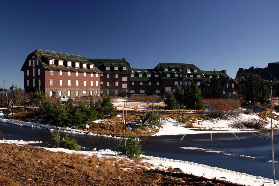 Crater Lake Lodge Dave Harrison photo, 2009