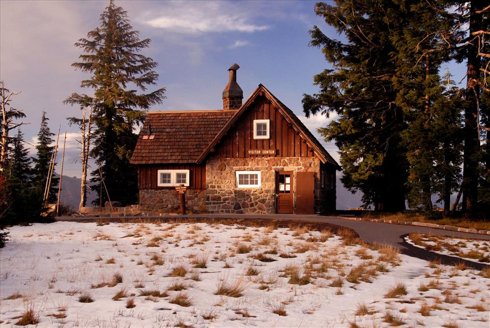 Rim Visitor Center in Crater Lake NP, 2009