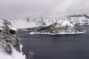 avalanche-crater-lake-winter