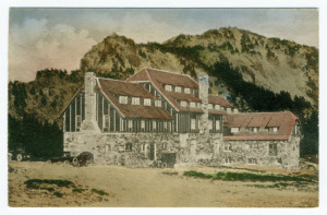 Title (front): Crater Lake Lodge and Garfield Peak. Crater Lake National Park, Ore. Publisher: Crater Lake Co., Crater Lake, Ore.